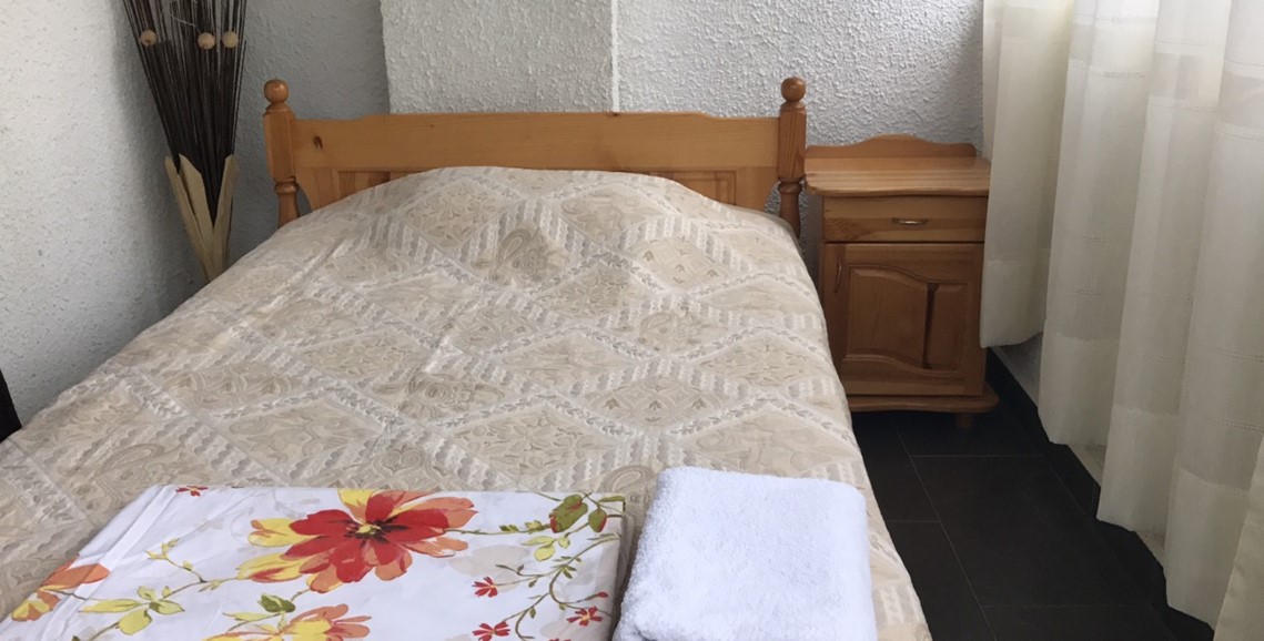 Стая за двама или единична